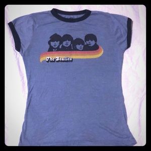 💜4 for $12 💜 Beatles tee!